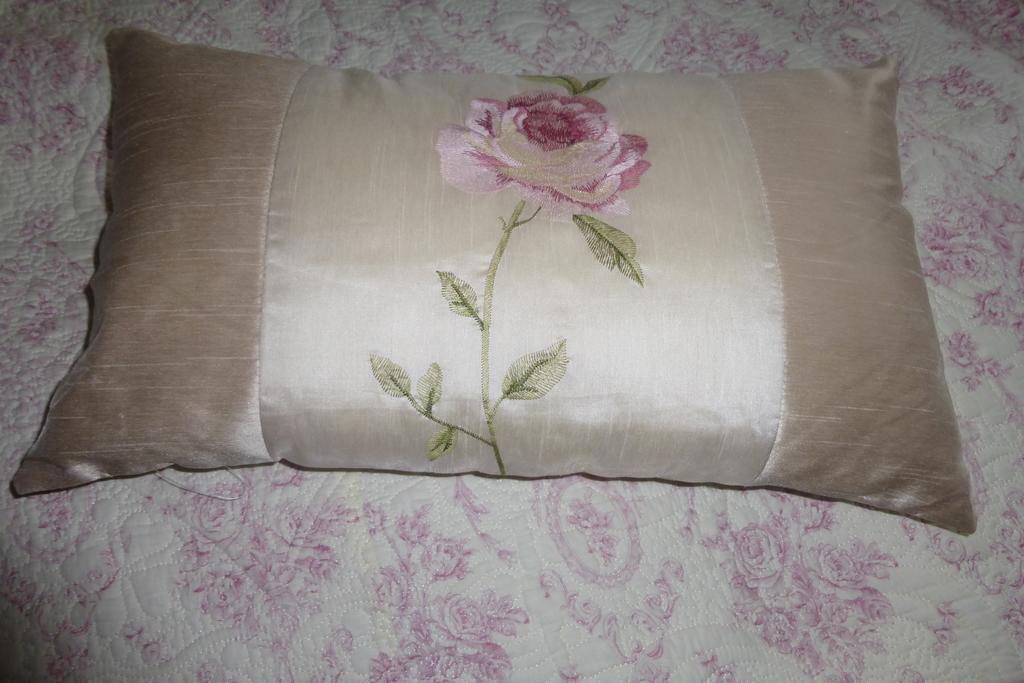 Strawberry Cottage B&B Hedge End Camera foto