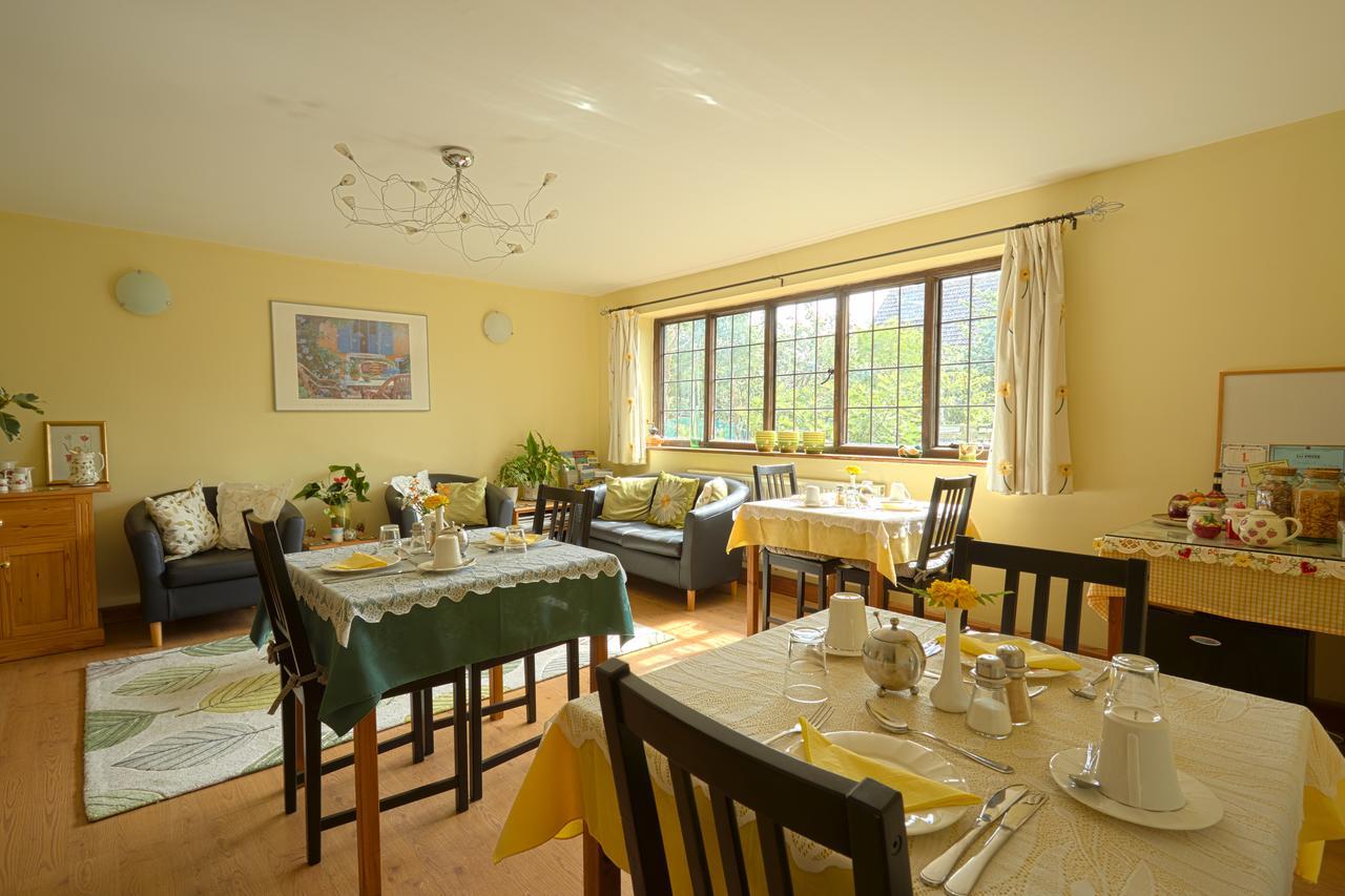 Strawberry Cottage B&B Hedge End Esterno foto