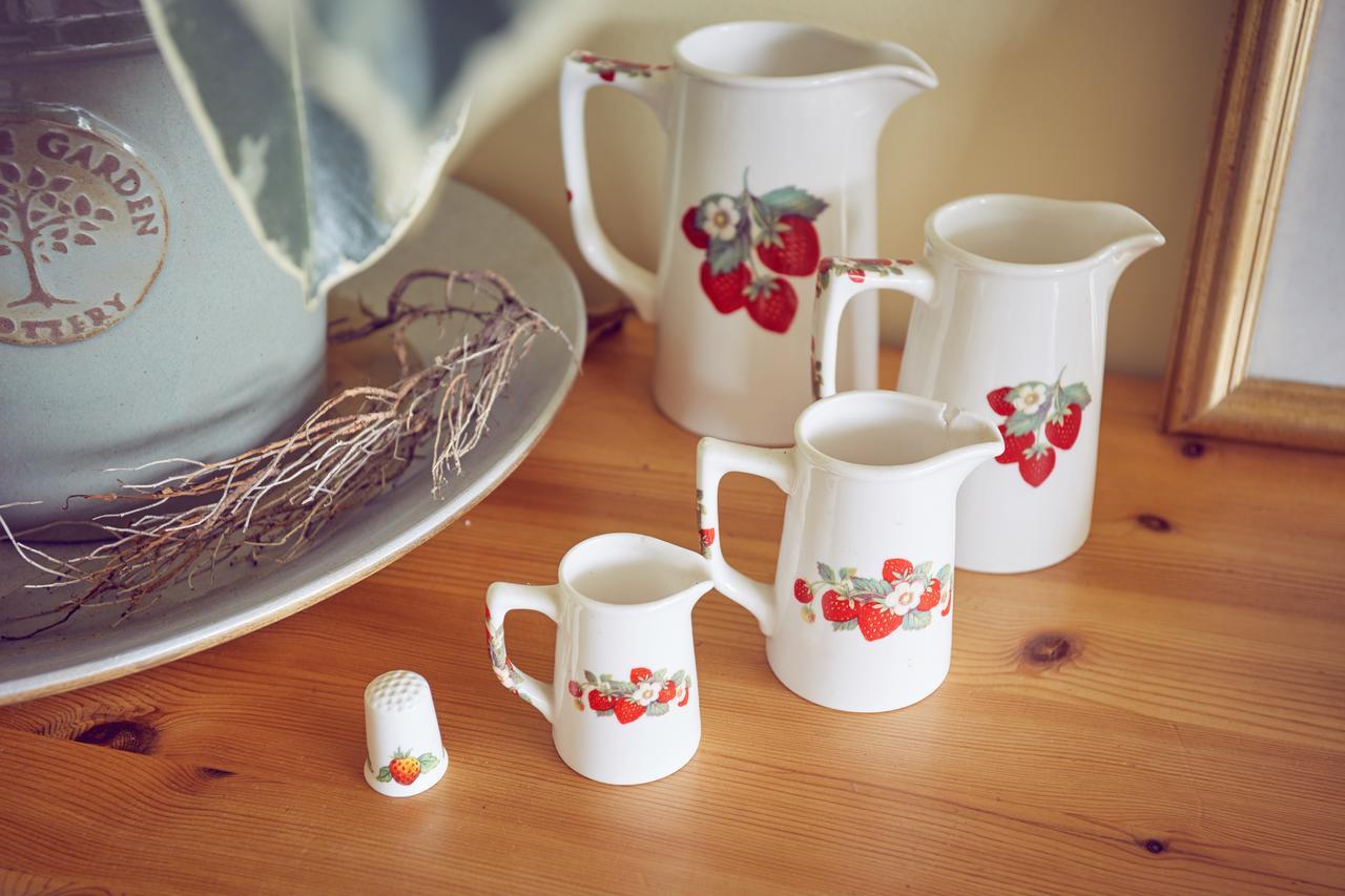 Strawberry Cottage B&B Hedge End Esterno foto