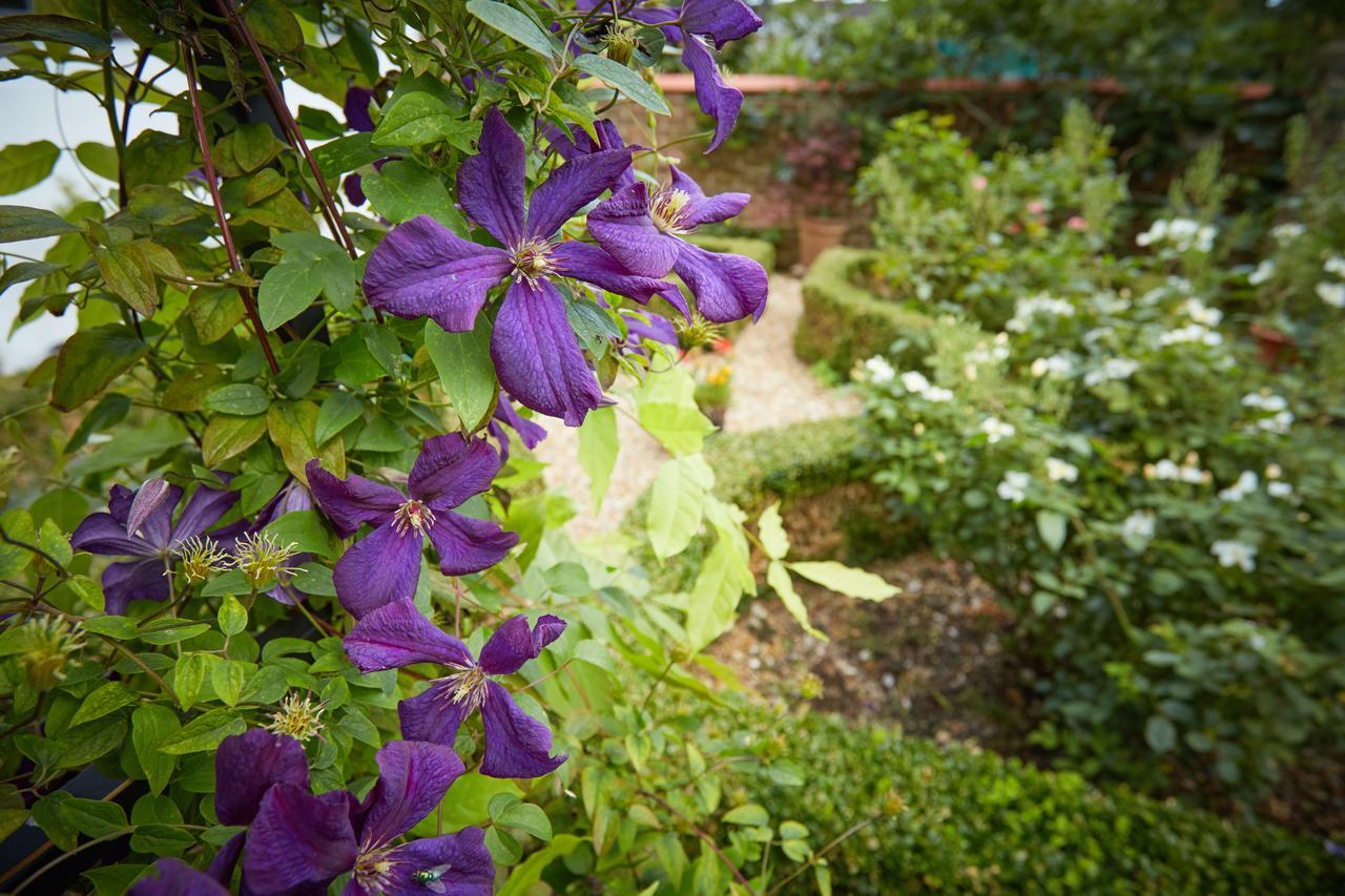 Strawberry Cottage B&B Hedge End Esterno foto
